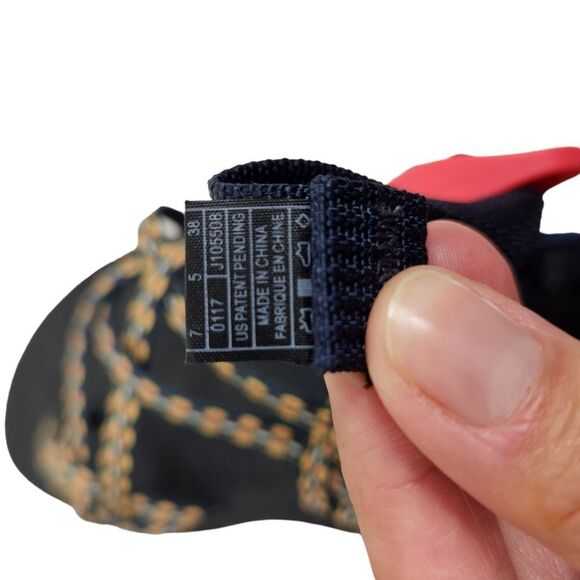 NWOT Chaco ZX2 Classic Crest Citrus Outdoor Hiking Sandals 7 - Picture 9 of 10